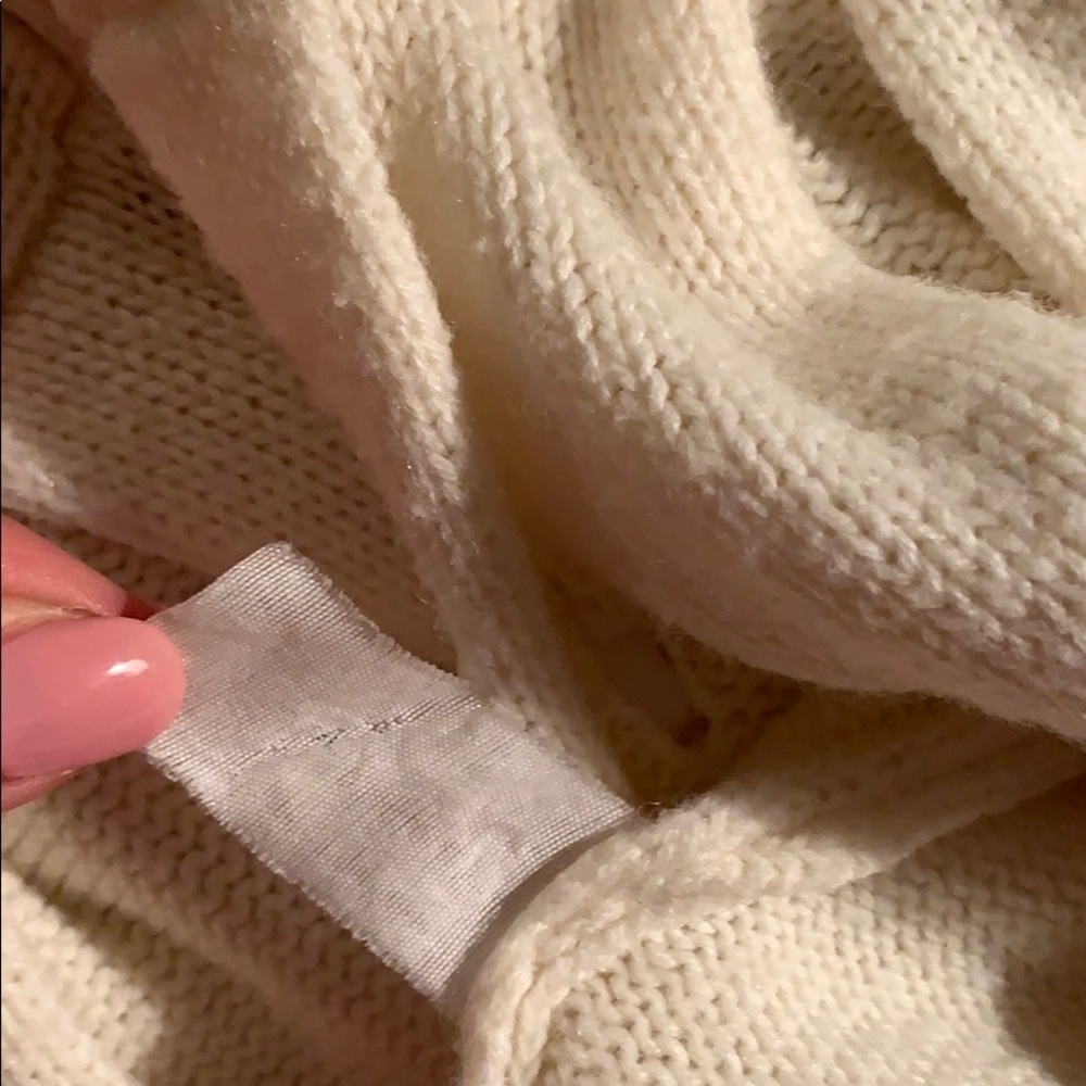 Yoki Collection Cardigan - Picture 4 of 4